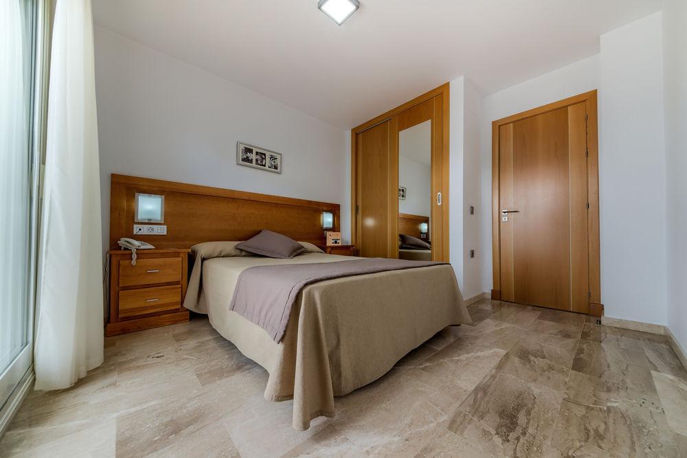 Hotel Apartamentos Loto Conil Conil De La Frontera Eksteriør bilde
