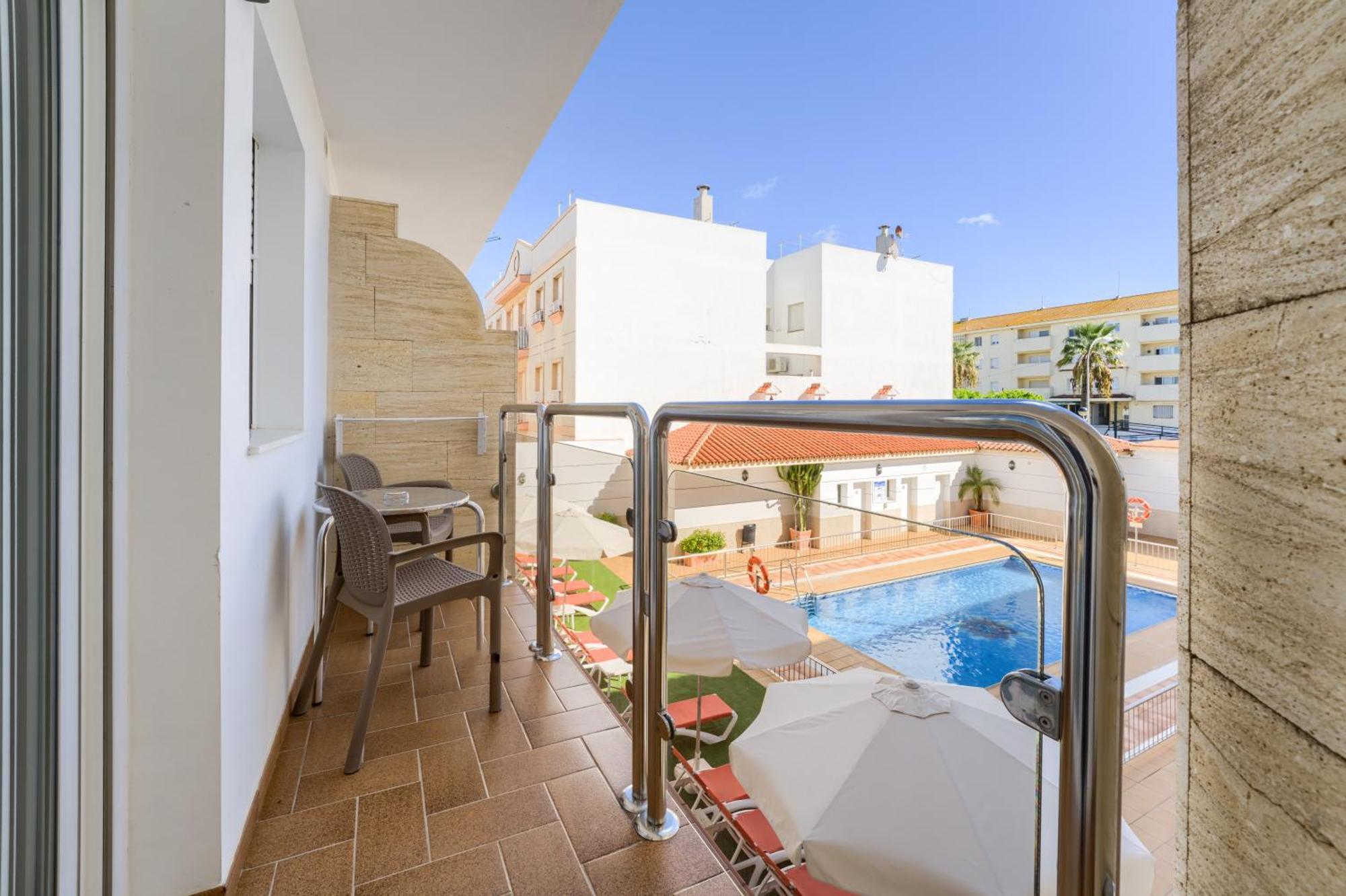 Hotel Apartamentos Loto Conil Conil De La Frontera Eksteriør bilde