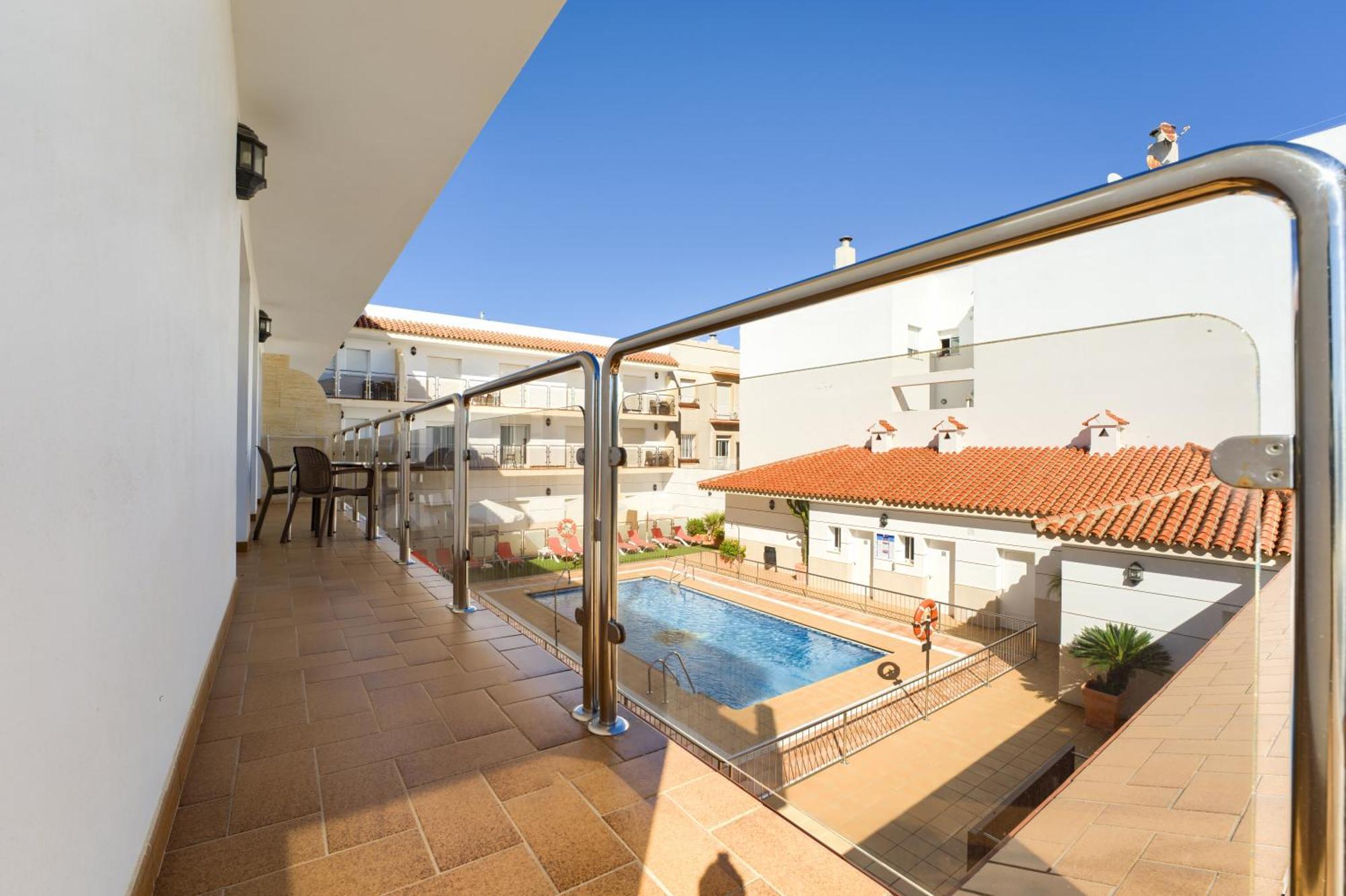 Hotel Apartamentos Loto Conil Conil De La Frontera Eksteriør bilde