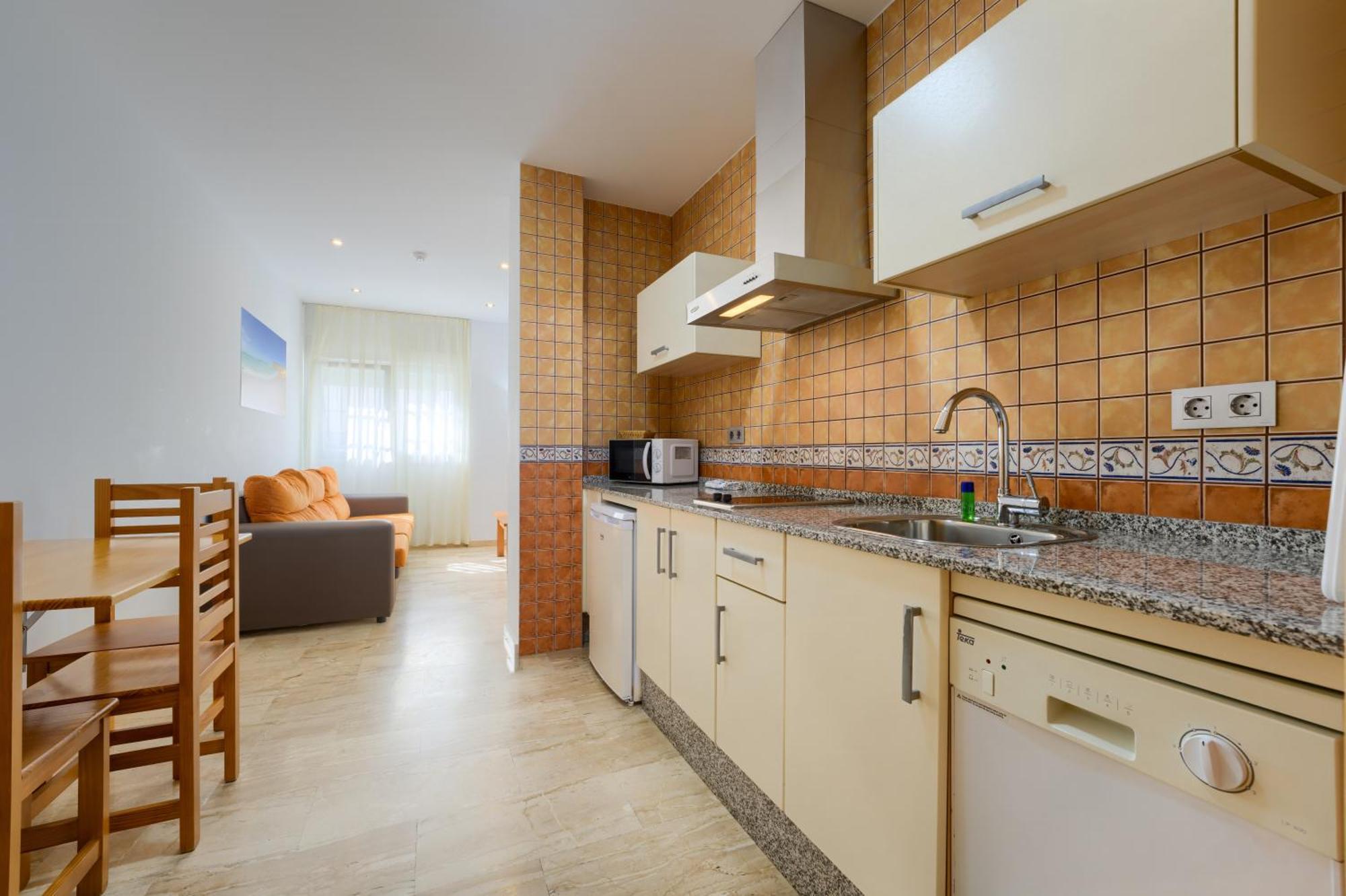 Hotel Apartamentos Loto Conil Conil De La Frontera Eksteriør bilde