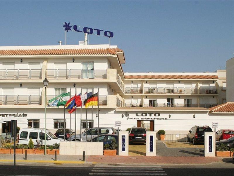 Hotel Apartamentos Loto Conil Conil De La Frontera Eksteriør bilde