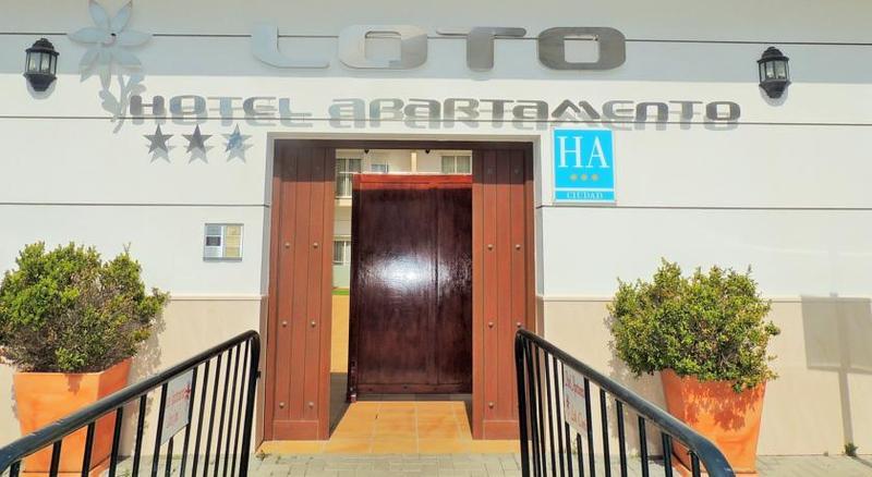 Hotel Apartamentos Loto Conil Conil De La Frontera Eksteriør bilde