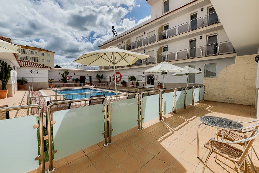 Hotel Apartamentos Loto Conil Conil De La Frontera Eksteriør bilde