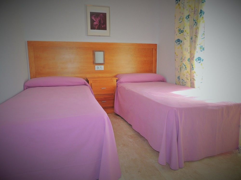 Hotel Apartamentos Loto Conil Conil De La Frontera Eksteriør bilde