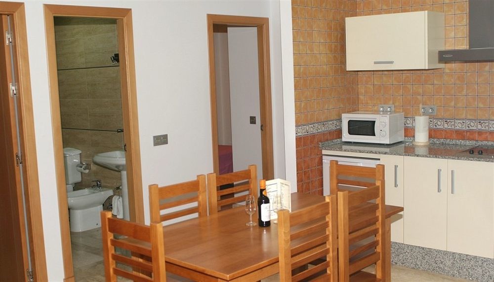 Hotel Apartamentos Loto Conil Conil De La Frontera Eksteriør bilde